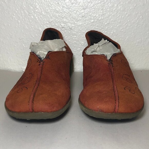 PRIVO Loafers Women's Size 6 Red Black Slip On Slip On Faux Suede - Picture 5 of 9